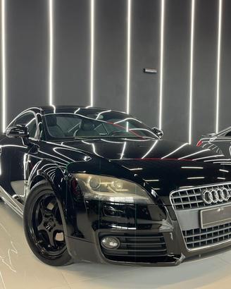 Audi TT Coupé 1.8 TFSI Advanced plus S-Line
