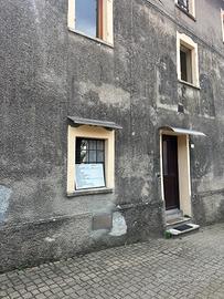 Casa in corso di restaurazione