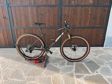 Mtb 29 bh ultimate evo 9.5