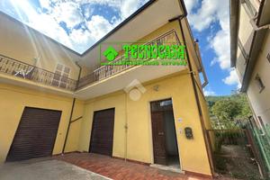 5 LOCALI A MERCOGLIANO