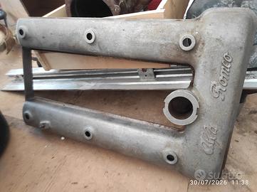 Coperchio valvole+Testata Alfa Romeo Giulietta1300