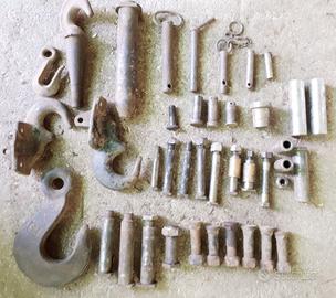 Ganci Spinotti Perni carro trattore camion