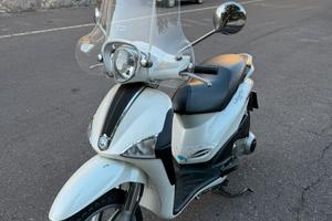 Liberty 125 4T