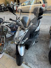 Kymco 200i +