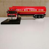 Modellini dei Vigili del FDuoco Italiani