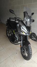 Honda X-adv 750 2024