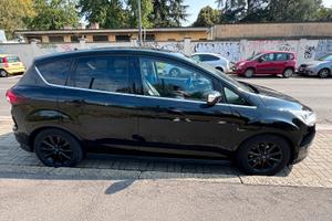 Ford C-Max titanium