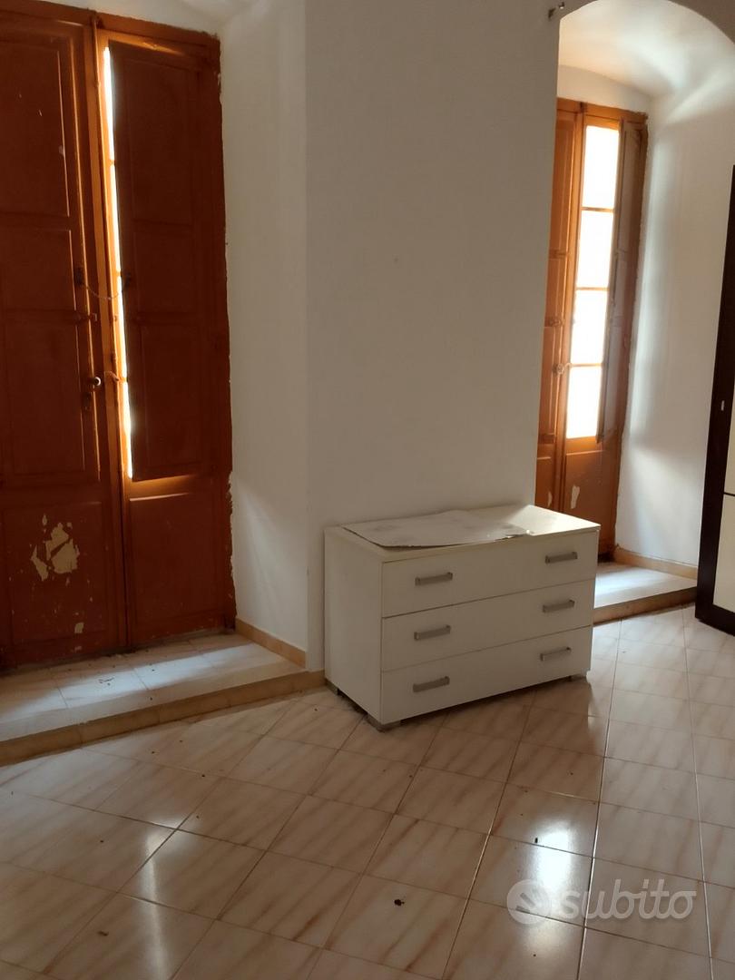 Apartment in Igrèsias/Iglesias, Sulcis Iglesiente - Vista 4