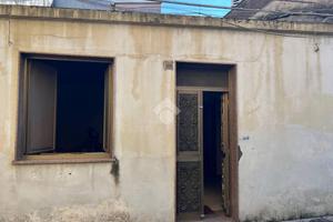 CASA INDIPENDENTE A GIARRE