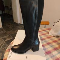 stivali Pollini nuovi misura 38