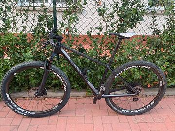 Canyon Exceed CF SL 8.0 Pro Race Tg. M