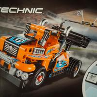 Lego Technic Camion da gara 42104