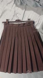 gonna a pieghe  in pura lana nera New York Biani