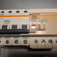 magnetotermico differenziale 4p c63  merlin gerin