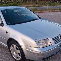 VOLKSWAGEN  BORA GPL BENZINA 