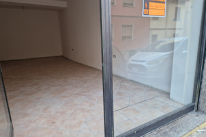 Locale commerciale Ossi