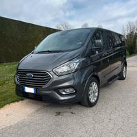 FORD Tourneo Custom 6 e 9 posti