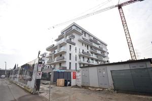 4 LOCALI A BRUGHERIO