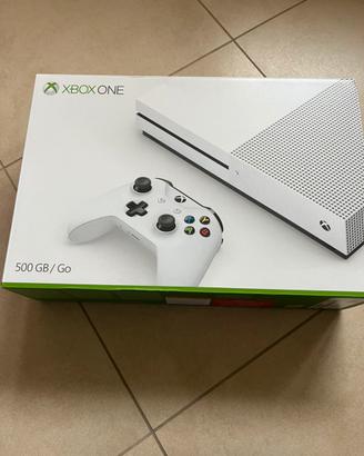 Xbox one 500g go con pad Fifa18,F1 2017, Homefront