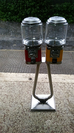 Distributore caramelle gomme Beaver GLOBI NUOVI