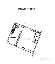 Venzone centro storico: locale commerciale