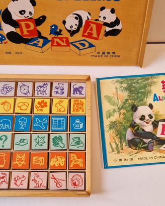 Alfabeto inglese x bambini con tasselli in legno