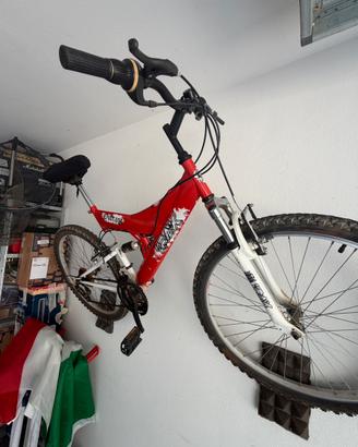 MTB TRAX Outrage 26” Full Suspension – Funzionante