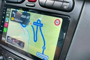 Autoradio 9'' 4+64Gb Android 14 Per Mercedes Benz