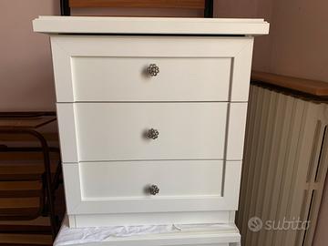 2 Comodini da camera da letto