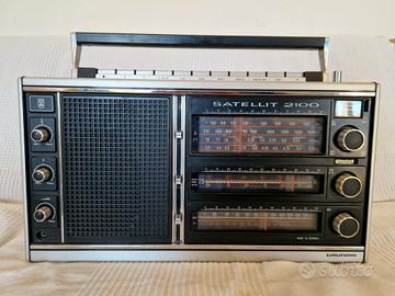 Radio Grundig Satellit 2100