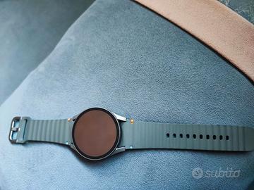  Samsung smartwatch 7 misura 40 mm lte.wifi .gps
