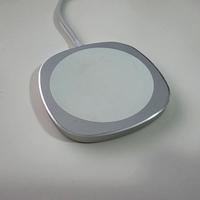 Base caricabatteria cellulare wireless veloce