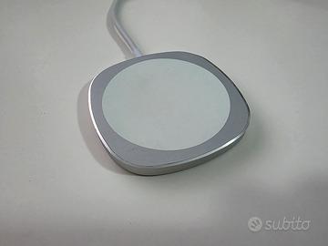 Base caricabatteria cellulare wireless veloce