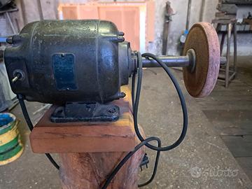 Mola smeriglio usata per uso personale