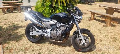 moto Honda Hornet 