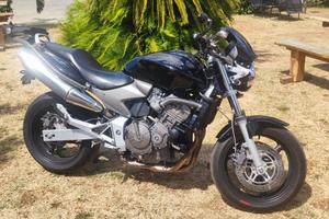moto Honda Hornet 