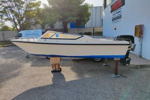 MOTOSCAFO ILVER CONERO CON MOTORE E CARRELLO