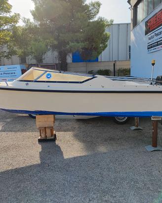 MOTOSCAFO ILVER CONERO CON MOTORE E CARRELLO