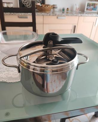 Pentola a pressione LAGOSTINA 5 litri