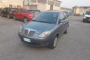 Lancia Ypsilon 1.2 Argento