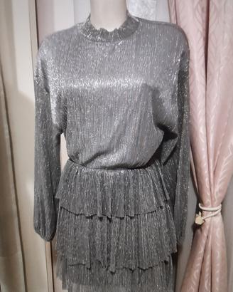 vestito argentato taglia m zara