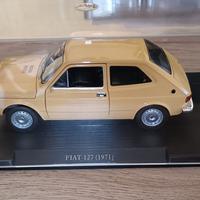 Modellino in scala 1/24 Fiat 127 di Auto Vintage