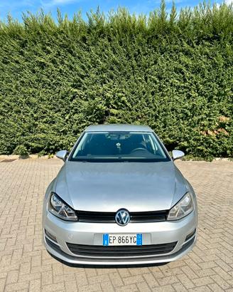 VOLKSWAGEN GOLF 1.2 TSI COMFORTLINE BLUEMOTION