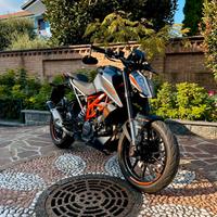 Ktm duke 125 2023