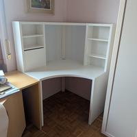Scrivania angolare IKEA