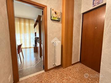2 LOCALI A BRESCIA