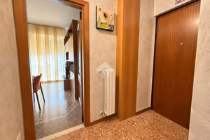 2 LOCALI A BRESCIA