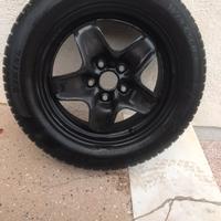 4 gomme invernali con cerchioni golf 6 usate