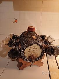 grappa trentina di vinaccia con bicchieri