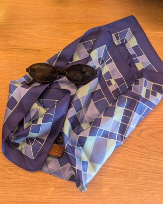 foulard Alviero martini prima classe in seta 